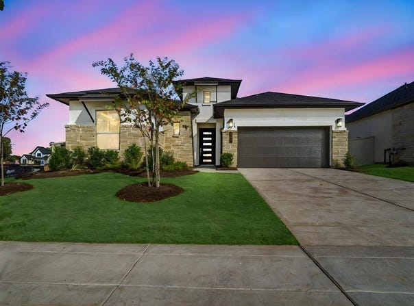 302 Marsh Wren Way, Magnolia, TX 77354