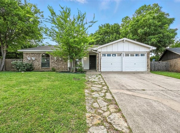 1001 Judy Lynn Drive, Arlington, TX 76014