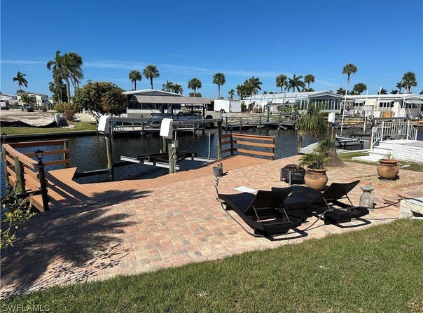 17690 Bryan Court, Fort Myers Beach, FL 33931