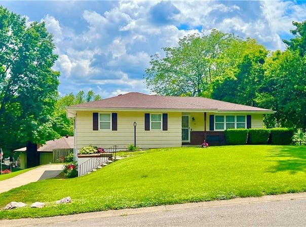 34 Northridge Drive, St Joseph, MO 64505