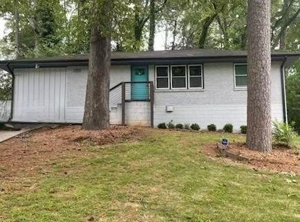 2874 CLOVERLEAF Drive SE, Atlanta, GA 30316
