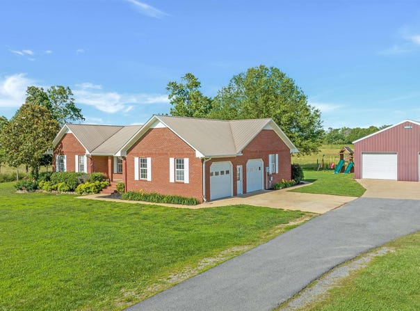2057 County Road 19, Grove Oak, AL 35975