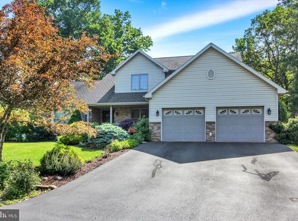 1105 S PROVIDENCE ROAD, HAZLE TOWNSHIP, PA 18202