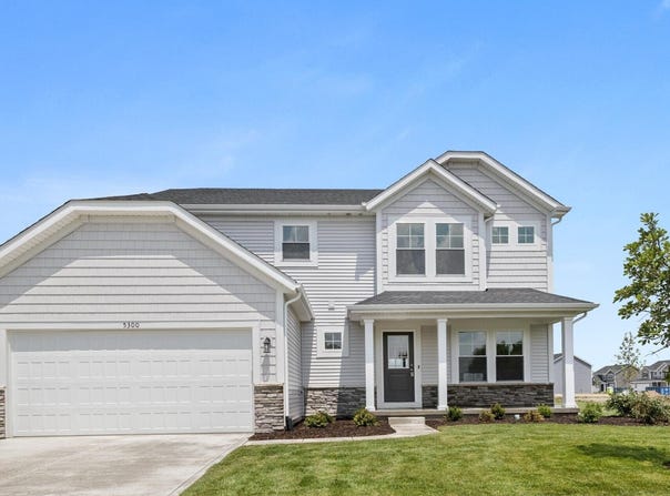 5300 Jaskula Lane, Schererville, IN 46375
