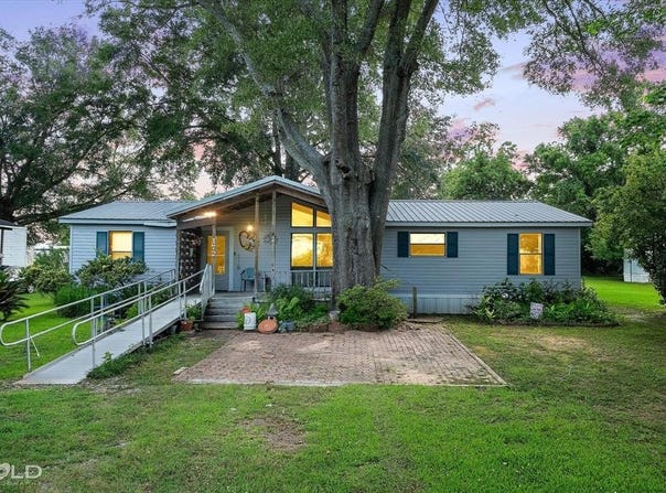 172 Vienna Parkway, Natchitoches, LA 71457