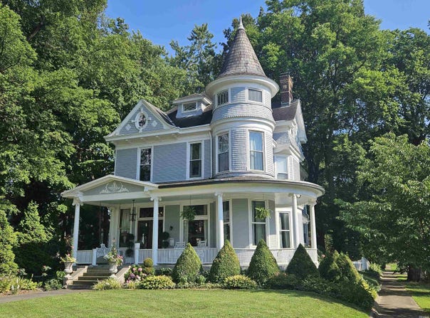 1403 SE Second Street, Evansville, IN 47713