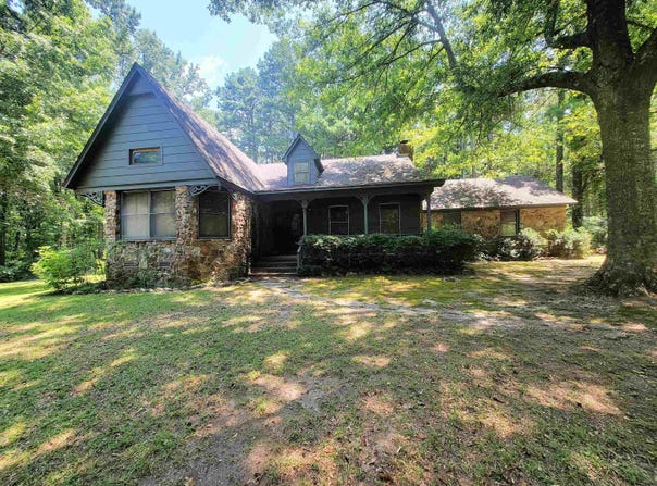9616 Alexander Road, Little Rock, AR 72103-2008