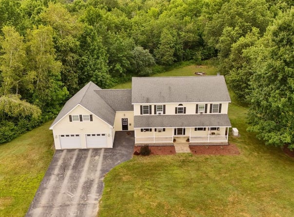 3 Village Drive, Corinth, ME 04427