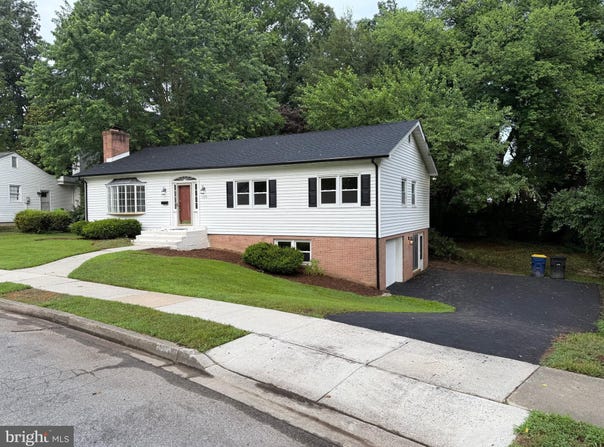 1120 WOODSEDGE ROAD, DOVER, DE 19904