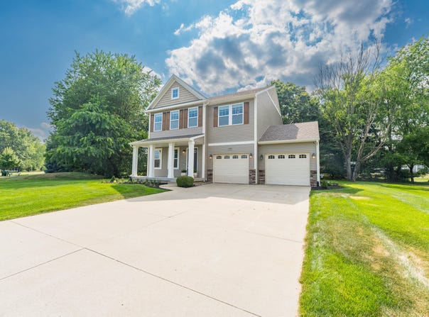 7620 Stablebrook Circle, Kalamazoo, MI 49009