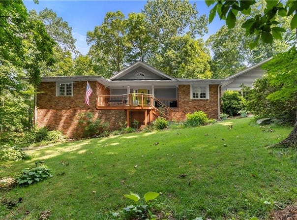 3755 Ashwood Drive SE, Smyrna, GA 30080