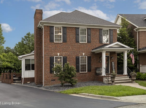 895 Woodlawn Rd, Bardstown, KY 40004