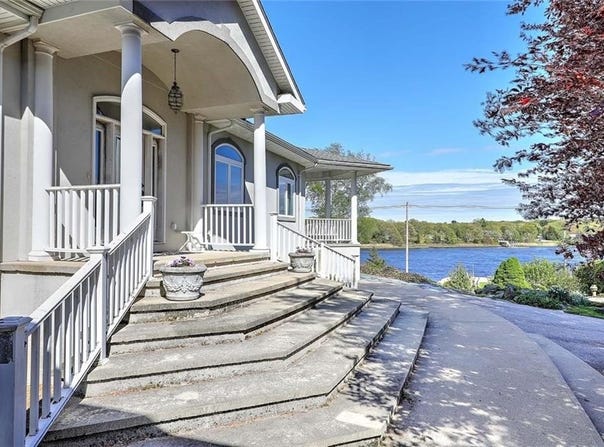 2386 Pleasant Street, Dighton, MA 02715