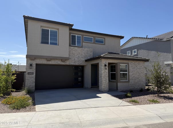624 N VINE Street, Chandler, AZ 85225