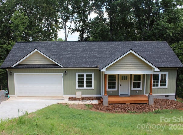 129 Brentwood Road, Morganton, NC 28655
