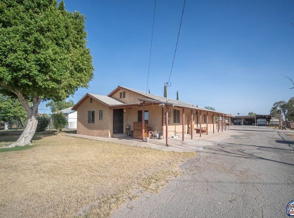 1674 I St, Brawley, CA 92227