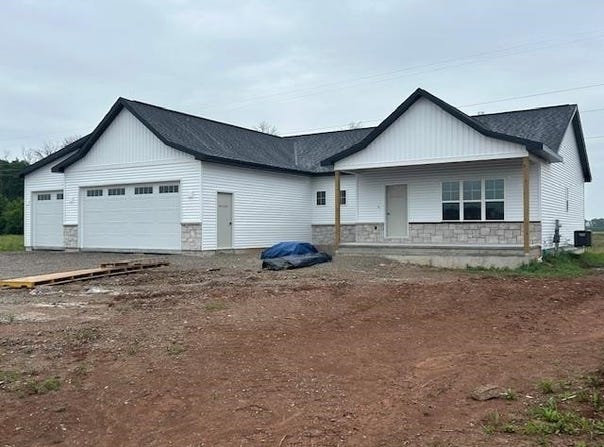 5628 SEQUOIA Drive, APPLETON, WI 54913