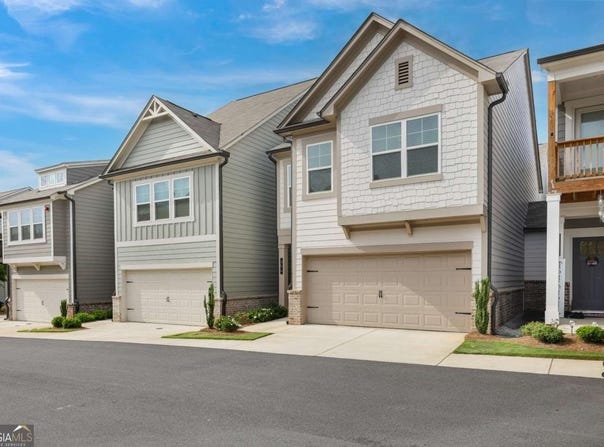 354 Hayden, Woodstock, GA 30189