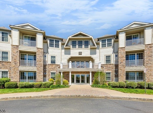 370 Victoria Drive, Bridgewater Twp., NJ 07920
