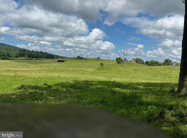 10674 ADA ROAD, MARSHALL, VA 20115