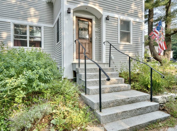 78 Central Street, Hallowell, ME 04347