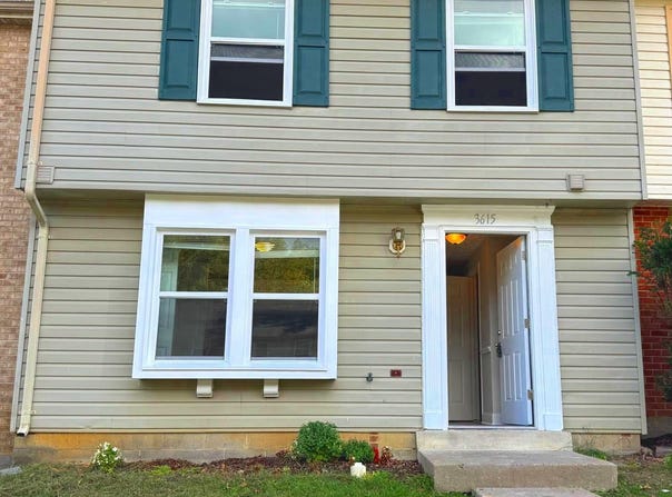 3615 WHARF Lane, TRIANGLE, VA 22172