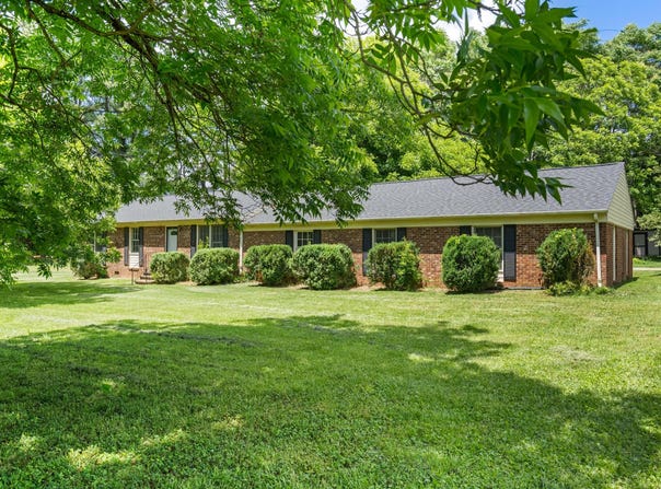 250 Dixon Road, Graham, NC 27253