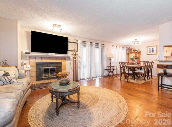 7200 Winery Lane, Charlotte, NC 28227
