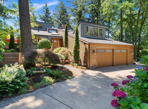 1990 Indian TR, Lake Oswego, OR 97034