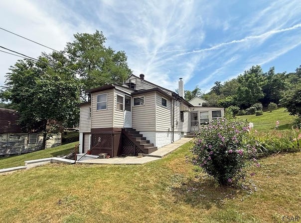 328 Govier Lane, Johnstown, PA 15905