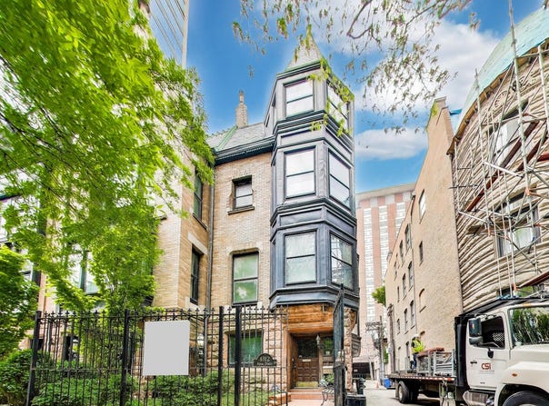 1312 N Astor Street, Chicago, IL 60610