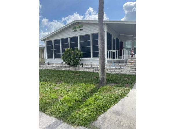 2692 NE HWY 70, Arcadia, FL 34266