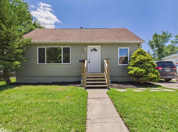 722 Clinton Avenue, Ottumwa, IA 52501