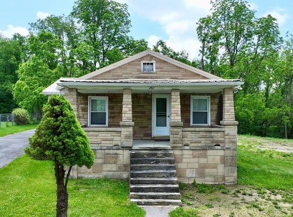 240 Old Pisgah Road, PRINCETON, WV 24740
