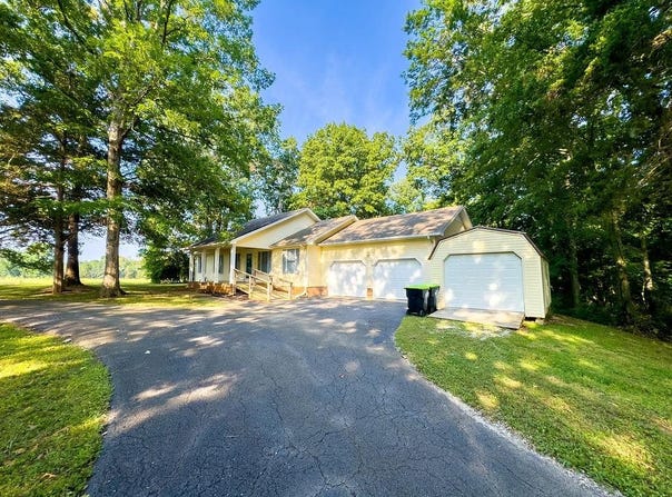 545 Quisenberry Lane, HOPKINSVILLE, KY 42240