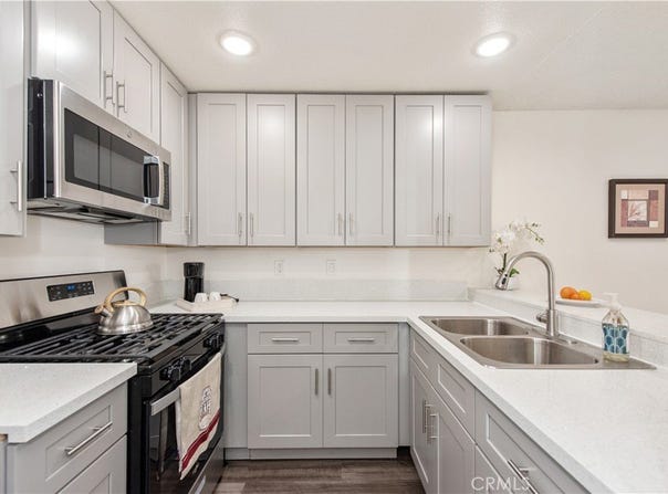 450 E 4th, Santa Ana, CA 92701