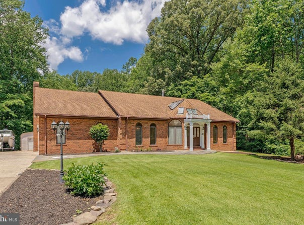 8652 TUTTLE ROAD, SPRINGFIELD, VA 22152