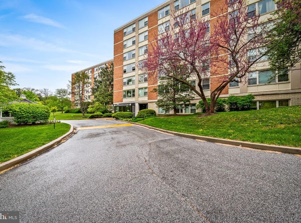 4401 ROLAND Avenue, BALTIMORE, MD 21210