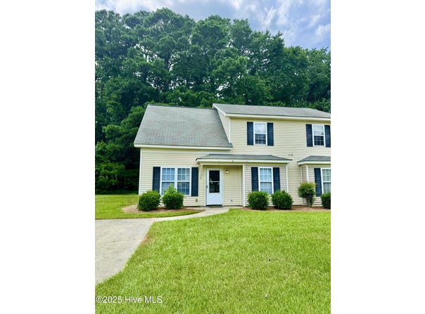 1118 Brownlea Drive, Greenville, NC 27858
