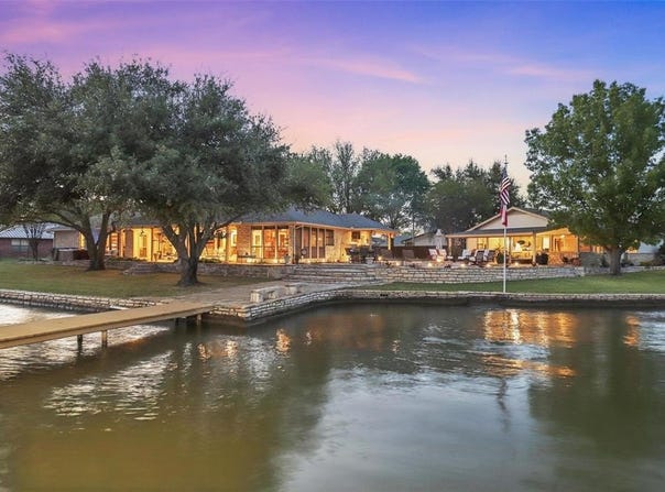 3336 Midway Court, Granbury, TX 76049