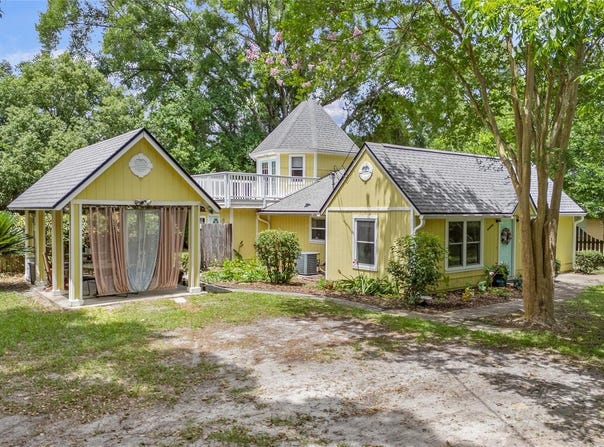 16476 SW 137TH AVENUE, ARCHER, FL 32618