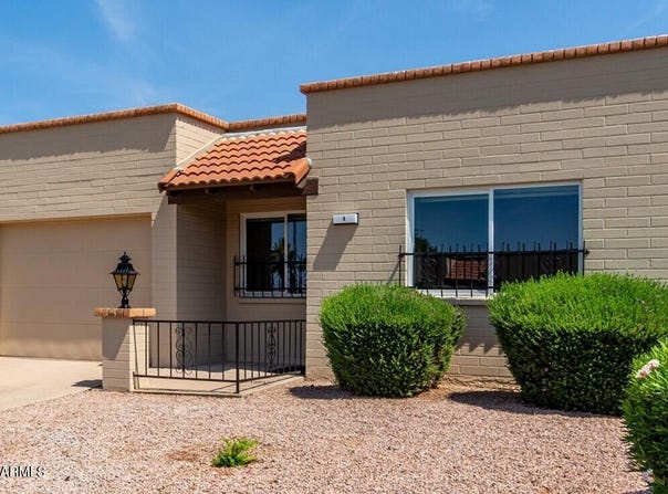 4502 E CAROL Avenue, Mesa, AZ 85206