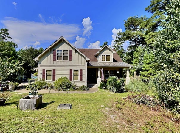 520 Laurinburg Rd, Southport, NC 28461