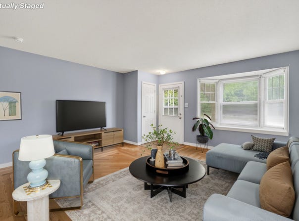 4047 E University Avenue, Des Moines, IA 50317