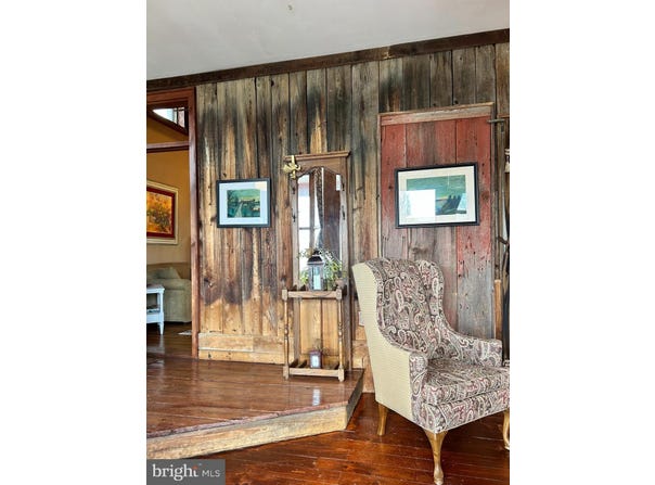 111 MOUNTAIN AVENUE, WOODWARD, PA 16882