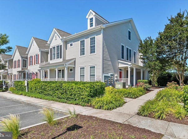 128D OCTOBER GLORY AVE #D, OCEAN VIEW, DE 19970