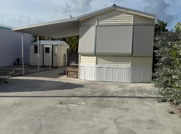 55 Boca Chica Road, Big Coppitt, FL 33040