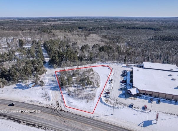 On STEVENS ST N, Rhinelander, WI 54501
