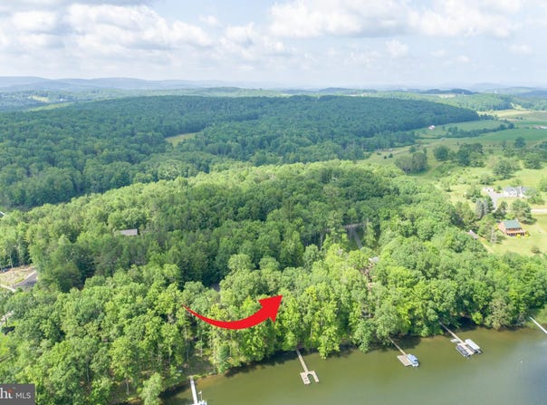 421 PENN COVE ROAD, OAKLAND, MD 21550
