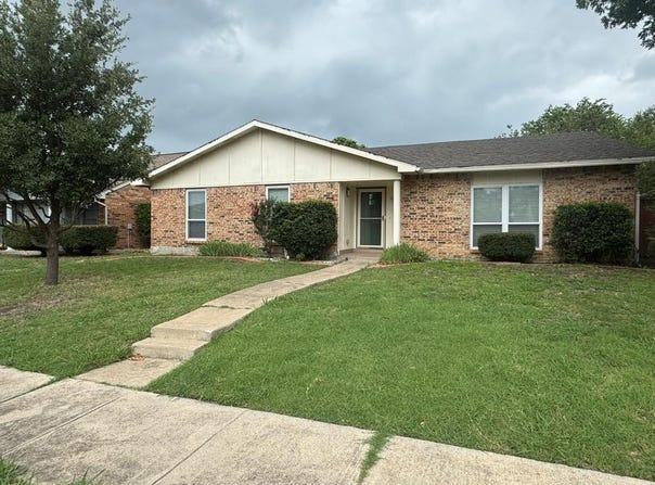 6808 Fryer Street, The Colony, TX 75056
